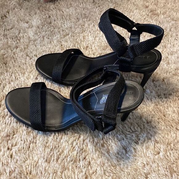 Kendall & Kyle Women's Black Sandal Stiletto’s Size 9M - Picture 2 of 13